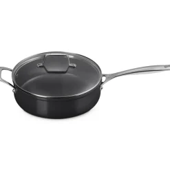 Le Creuset Essential Set Pentole e Padelle Antiaderenti Con Rivestimento In Ceramica Set 8 Pz