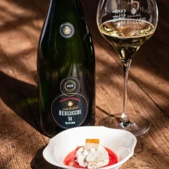 61 Nature Millesimato Franciacorta DOCG 2016 Cantine Berlucchi
