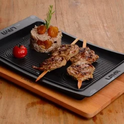 36x24 cm - Paderno Cast Iron Cookware Piatto In Ghisa Con Supporto In Legno